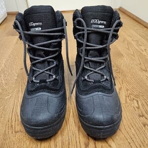 Men's 9 Columbia Snow boots
